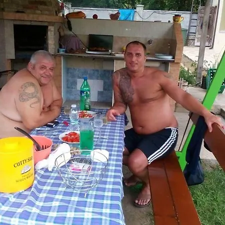 Enjoy Πανσιόν 3*